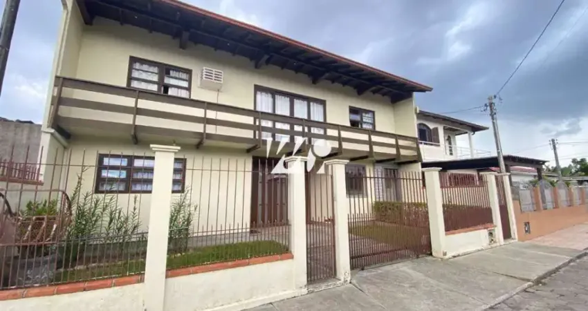 Casa com 3 quartos à venda na Rua Emília Knabben da Silveira, 35, Ponte do Imaruim, Palhoça