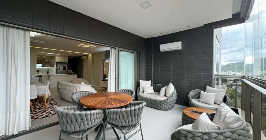 Apartamento 140m² à Venda na Pedra Branca – 3 Dormitórios - mrt