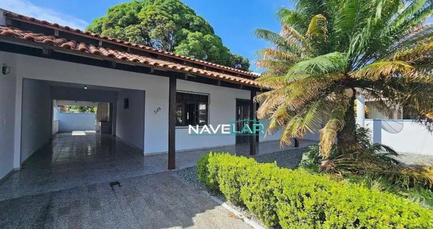 Casa com 4 dormitórios à venda, 170 m² por R$ 765.000,00 - Praia de Armação - Penha/SC