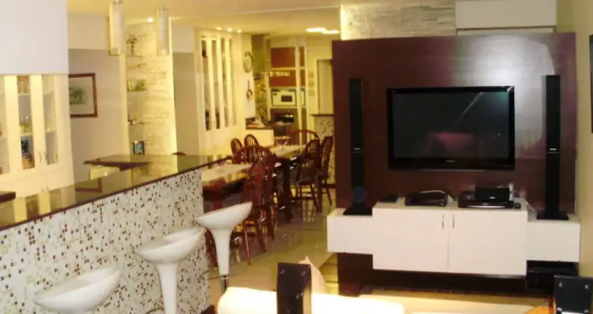APARTAMENTO COM FINO ACABAMENTO, REPLETO DE ARMÁRIOS NO MELHOR DA VILA MASCOTE!