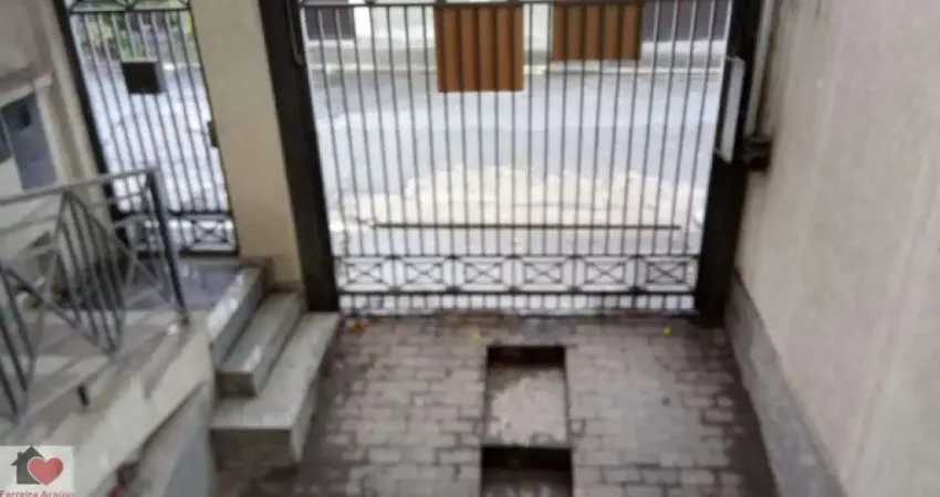SOBRADO SEM-NOVO COM 06 VAGAS DE GARAGEM, NO MELHOR DO JARDIM PRUDÊNCIA !