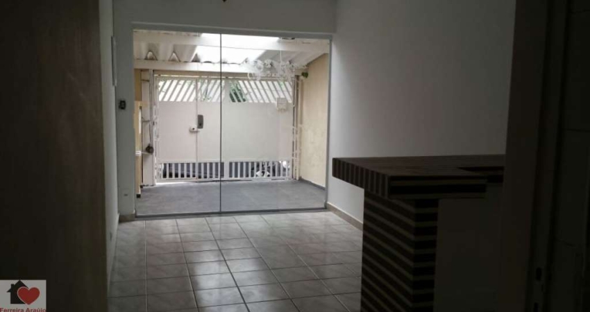 Casa com 3 quartos para alugar na Rua Engenheiro Jorge Oliva, 218, Vila Mascote, São Paulo