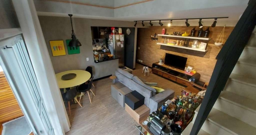 Apartamento duplex na vila Olímpia