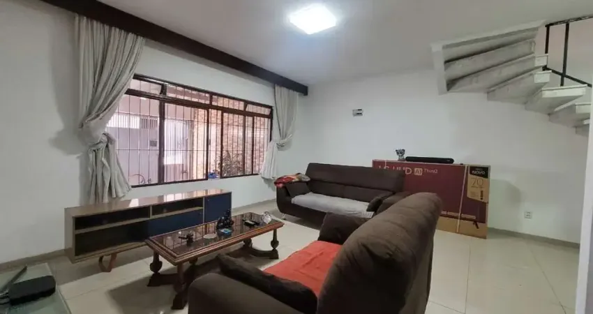 Sobrado à Venda na Vila Santa Catarina - Um Sonho a ser Realizado!