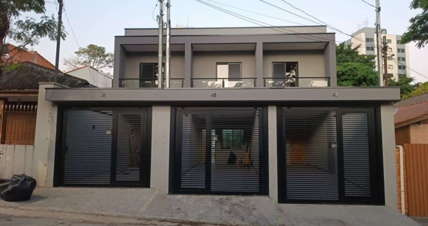 SOBRADONO EM VILA FECHADA COM SEGURANÇA NO JARDIM PRUDÊNCIA!