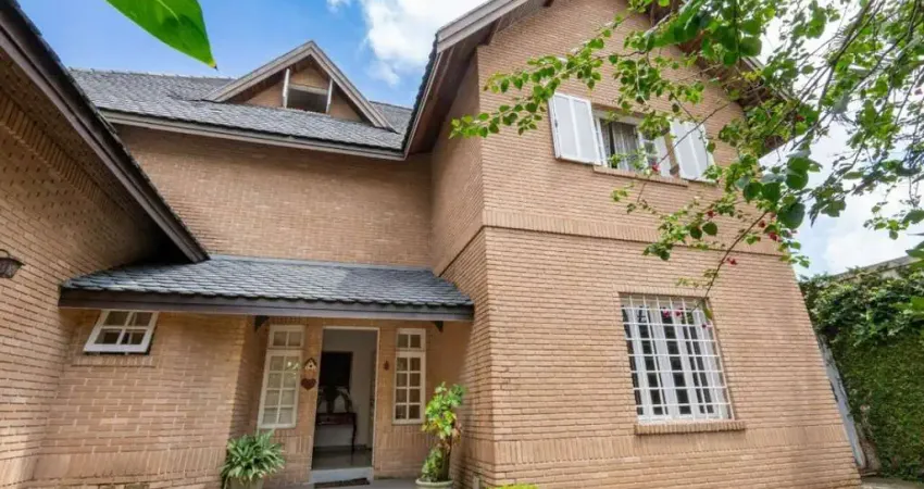 Chácara Monte Alegre, Casa 3 Dormitórios suítes, 4 Vagas à Venda R$ 3.550.000,00.