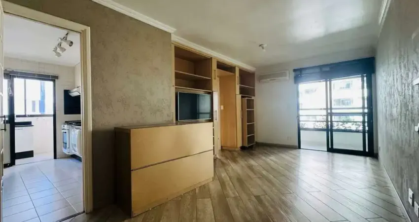 Apartamento repleto de armários, com fino acabamento, no melhor da Vila Mascote!