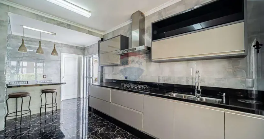 Casa em condomínio fechado com 4 quartos para alugar na Estrada Carlos Antônio Pereira de Castro, 2800, Jardim Caiapia, Cotia