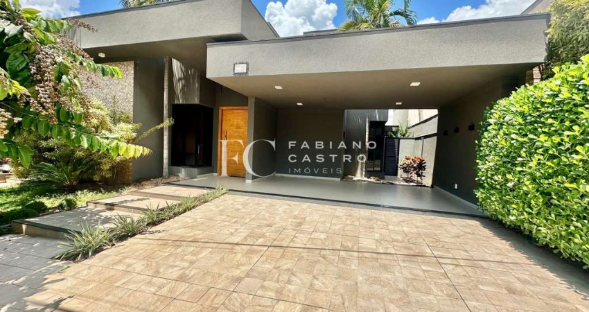 Golden Park Residence - Belíssima Casa a à VENDA no Condomínio Golden Park!!