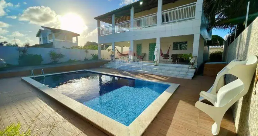 Casa com terreno 15x30 com 4 quartos em Carapibus, próximo a praia em Conde PB.
