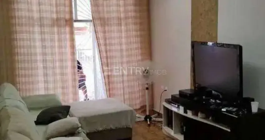 Casa á venda 161m2, 3 dormitórios sendo 1 suíte, 4 vagas de garagem próximo ás principais rodovias