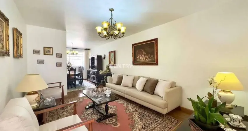 Belíssima Casa Vintage à Venda, 3 dormitórios, Portão eletrônico com localização privilegiada - Jundiaí SP
