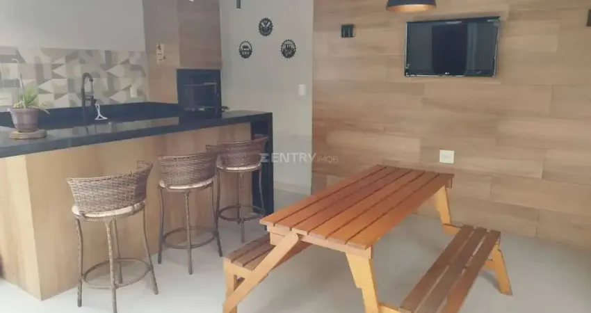 LINDÍSSIMA CASA DE CONDOMÍNIO À VENDA, MEDEIROS, JUNDIAÍ-SP, 3 DORM., 1 SUÍTE, TODOS COM AR CONDICIONADO, ÁREA GOURMET