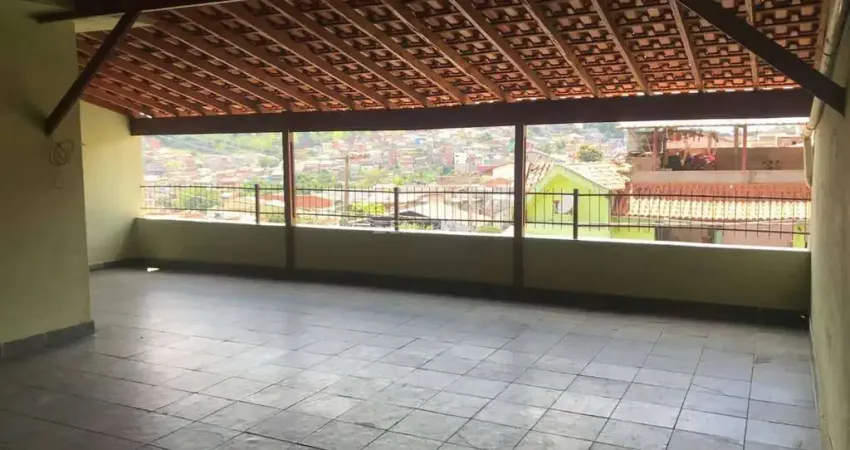 SOBRADO COM 3 DORMITÓRIOS E VAGA DE GARAGEM PARA 4 CARROS OU COMÉRCIO EM VÁRZEA PAULISTA-SP
