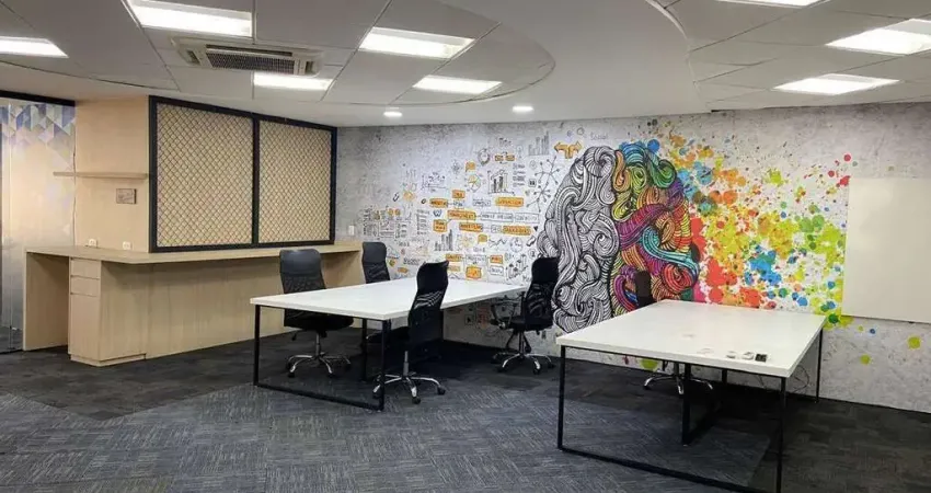 Sala comercial para locação com 141m², com depósito, 4 banheiros, ambientes privativos e espaços mobiliados e planejados Anhangabaú - Jundiai SP
