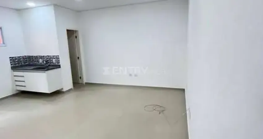 Sala (acesso por escada) p alugar 30m² no centro de jundiaí | 1 vaga | r$ 1.450/mês