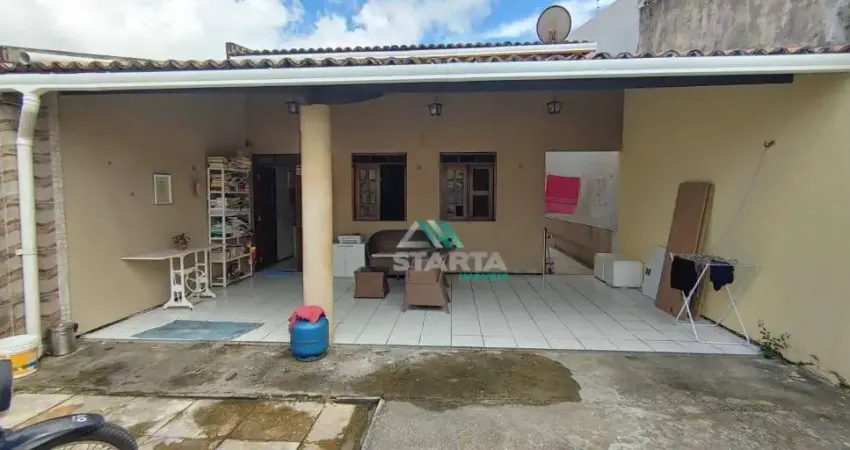 casa plana com 130m², com 3suies