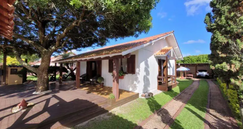 Casa 3 Dormitórios à venda no Bairro Centro com 82 m² de área privativa - 2 vagas de garagem