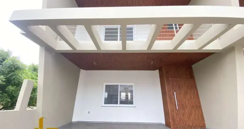 Sobrado/ Duplex 3 Dormitórios à venda no Bairro Zona Nova com 115 m² de área privativa - 2 vagas de garagem
