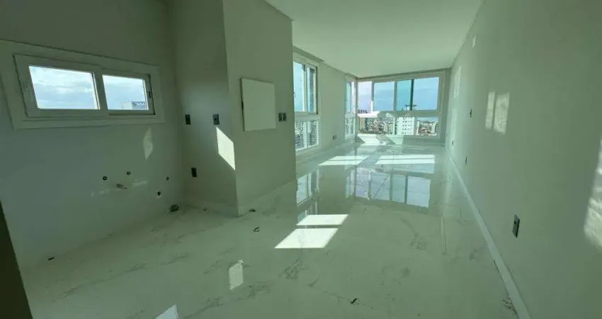 Apartamento 2 Dormitórios à venda no Bairro Centro com 101 m² de área privativa - 1 vaga de garagem