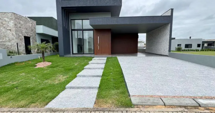 Casa 3 Dormitórios à venda no Bairro Petrobras com 120 m² de área privativa - 3 vagas de garagem