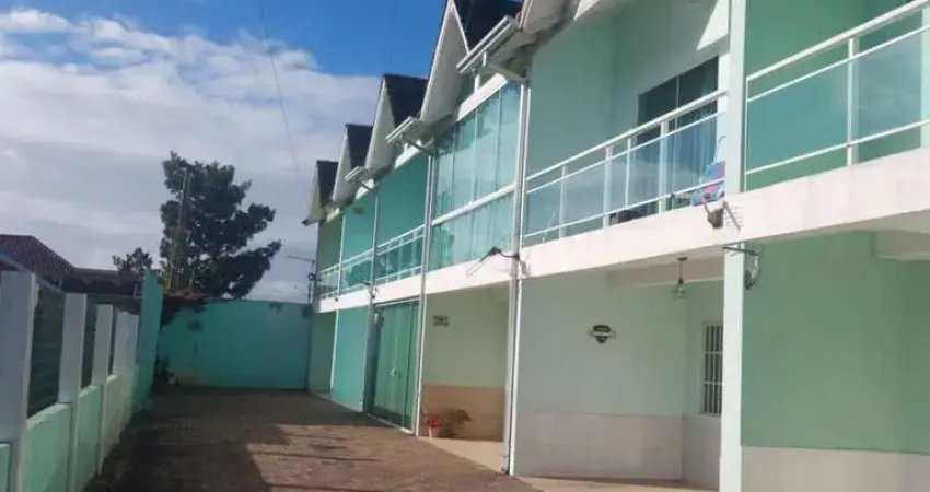 Sobrado/ duplex 2 dormitórios à venda no bairro zona nova com 86 m² de área privativa