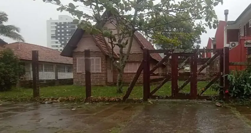 Casa com 3 quartos à venda na Rua Marcílio Dias, 802, Centro, Tramandaí