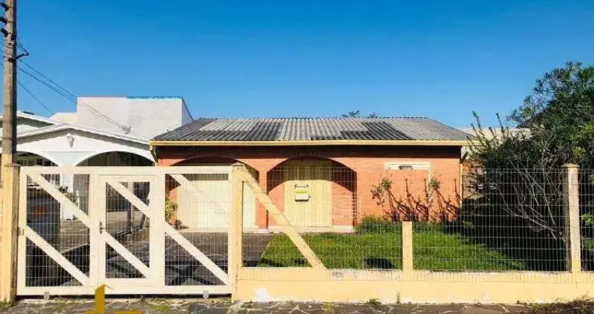 Casa com 3 quartos à venda na Rua Heitor Luiz da Silva, 134, Centro, Tramandaí