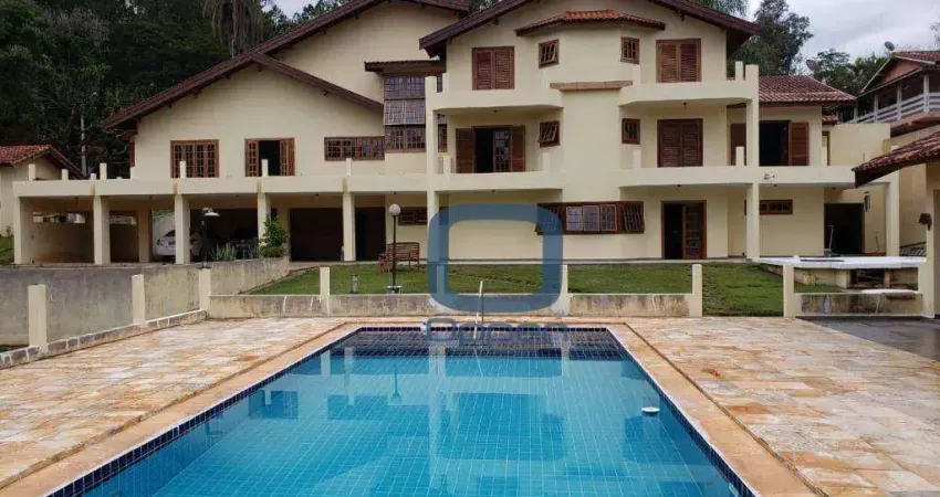 Belíssima Chácara à venda em Lindóia/SP, são 7 suítes c/ hidro, 5.897 m² por R$ 1.800.000
