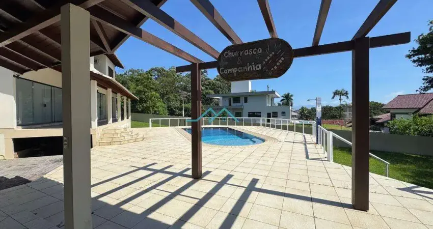 Casa para alugar em Florianópolis, Cacupé, com 4 quartos, com 350 m², Condomínio Cambirela