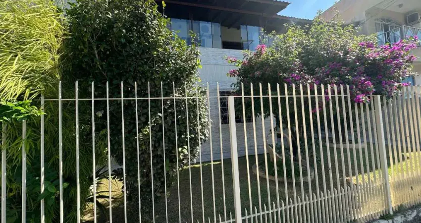 Casa com 5 quartos à venda na Rua Princesa Isabel, 27, Ponte do Imaruim, Palhoça