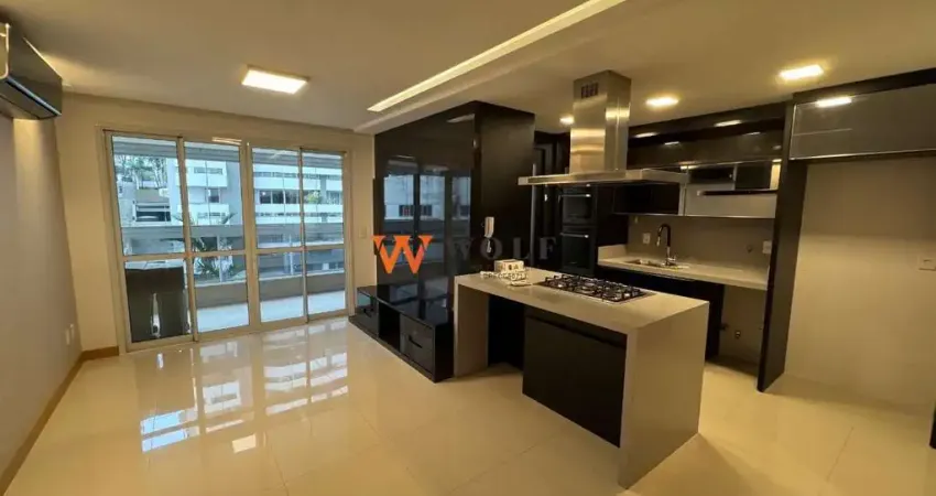 Apartamento com 3 quartos para alugar na Rua Henrique Bruggemann, 97, Centro, Florianópolis