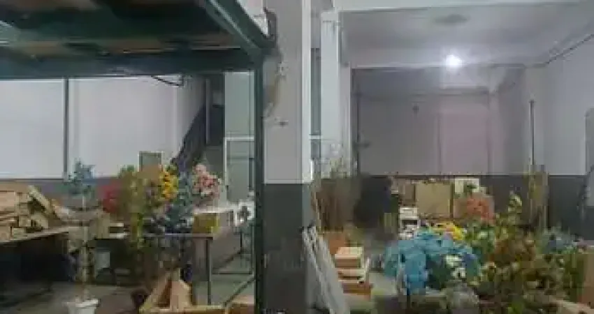 Prédio para Venda em Rio de Janeiro, Madureira, 6 vagas