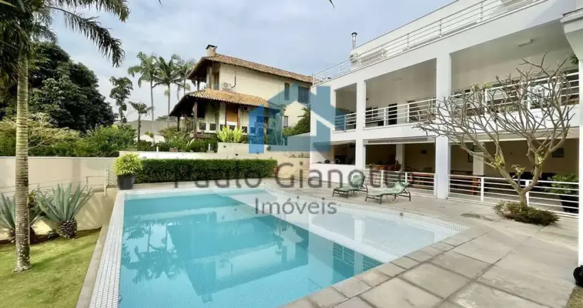 Casa com 4 quartos à venda na Rua Glória Nogueira Piquini, 226, Granja Viana, Carapicuíba