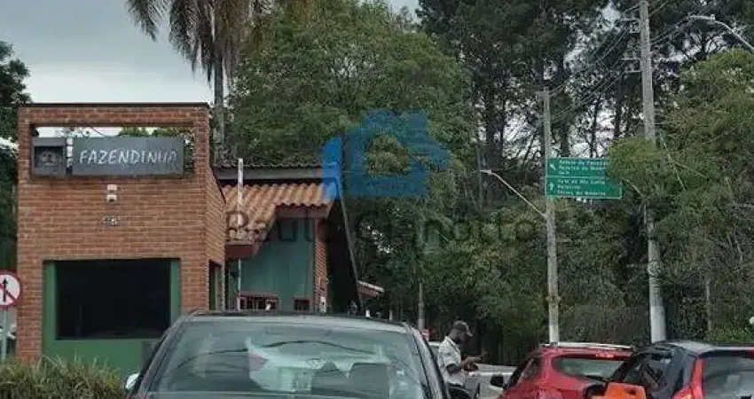 Terreno em condomínio fechado à venda na Rua Uruana, 100, Chácara dos Junqueiras, Carapicuíba