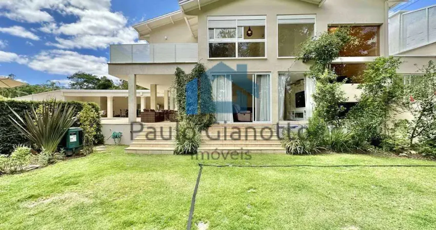 Mansão c/ porteira fechada, gourmet, piscina e beach tennis!