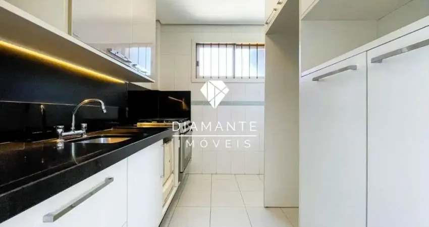 Casa em condomínio fechado com 3 quartos à venda na Rua Upamaroti, Cristal, Porto Alegre