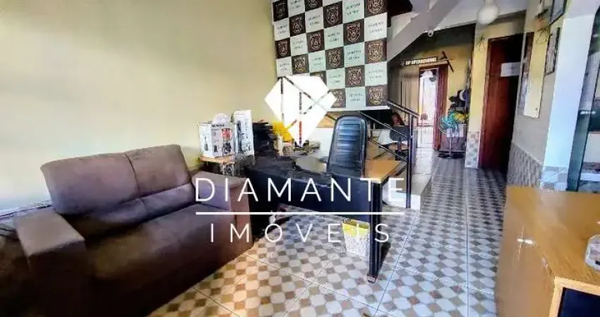 Casa com 3 quartos à venda na Rua Azise Pedro Falcão, Hípica, Porto Alegre