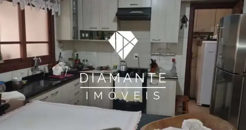 Casa em condomínio fechado com 4 quartos à venda na Rua Catumbi, Medianeira, Porto Alegre