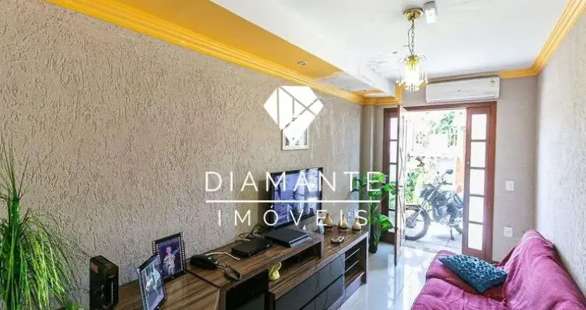 Casa com 3 quartos à venda na Rua Doutor Antonio Mazzaferro Neto, Hípica, Porto Alegre