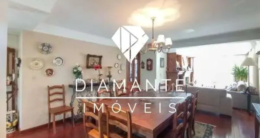 Casa em condomínio fechado com 4 quartos à venda na Avenida Jacuí, Cristal, Porto Alegre