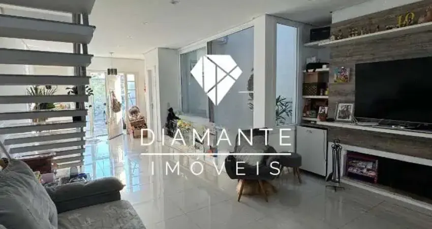 Casa com 3 quartos à venda na Rua Hilário Gonçalves Pinha, Hípica, Porto Alegre