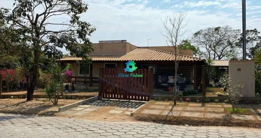 Casa em condomínio fechado com 4 quartos à venda no Condomínio Estância Da Mata