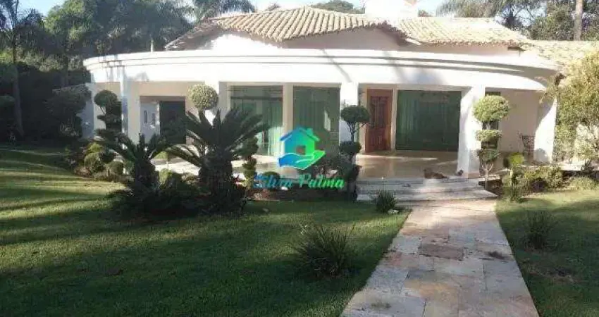 Casa em condomínio fechado com 6 quartos à venda na Estância Das Amendoeiras