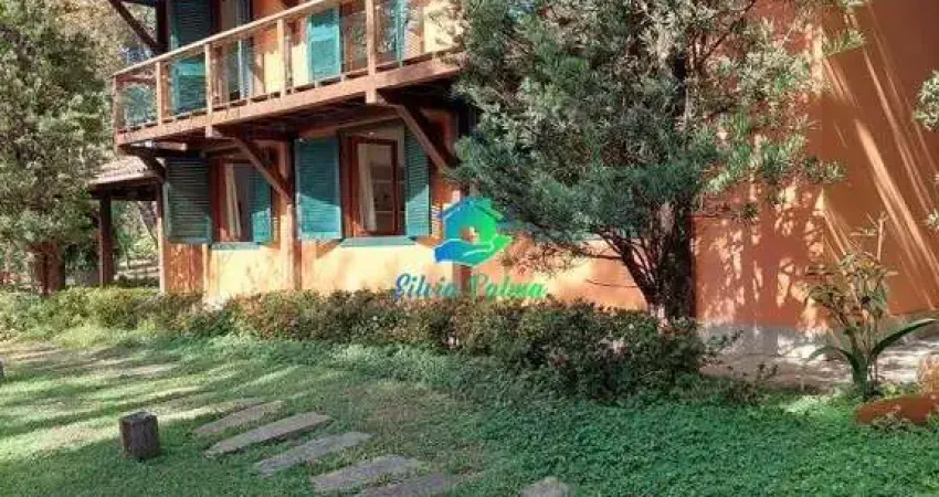 Casa em condomínio fechado com 6 quartos à venda na Estância Das Amendoeiras