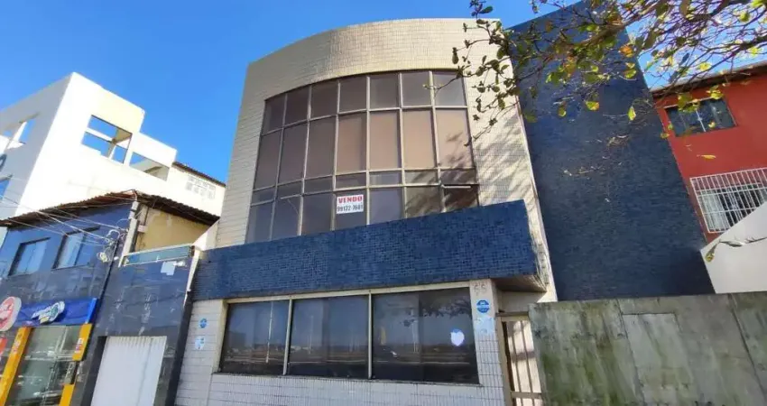 Prédio à venda na Avenida Octávio Mangabeira, Boca do Rio, Salvador