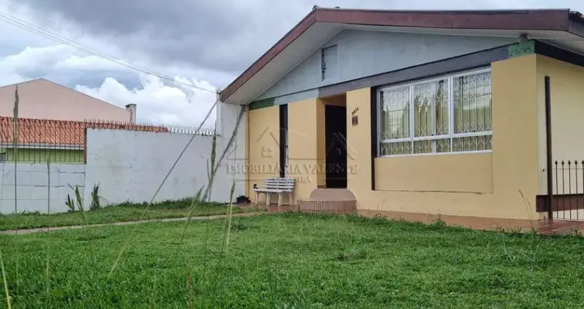 Casa com 3 quartos à venda na Rua Professor Lício de Lima, 368, Novo Mundo, Curitiba