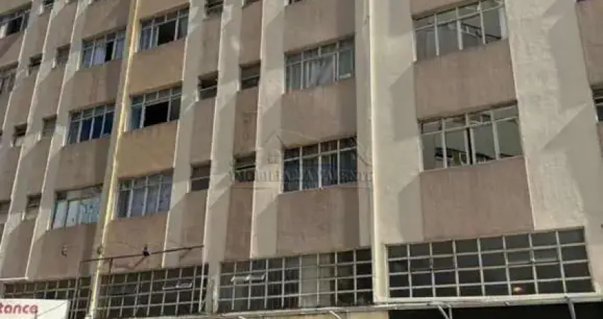 Kitnet / Stúdio à venda na Rua Francisco Torres, Centro, Curitiba