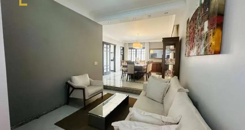 Casa com 3 dormitórios à venda, 275 m² por R$ 1.400.000,00 - Saguaçu - Joinville/SC