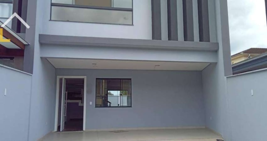 Casa com 3 dormitórios à venda, 135 m² por R$ 715.000,00 - Costa e Silva - Joinville/SC
